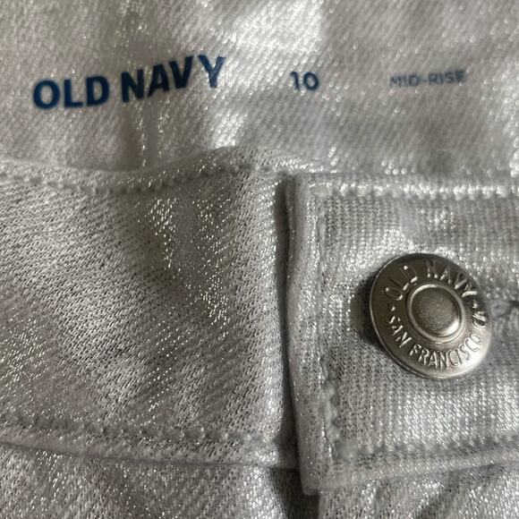 Old Navy Silver Shine Mid-Rise OG Mini Skirt - Picture 13 of 15